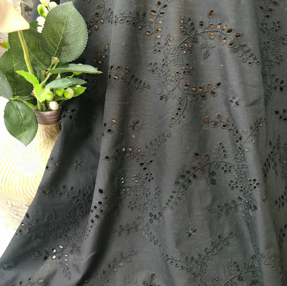High-quality black hollow-out  - đánh giá và giá Sewing Eyelet Fabric